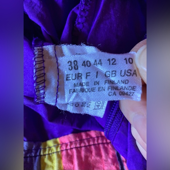 Vintage 80s/90s Luhta track suit
“Mexico Merida Marathon Luhta”
Women US size 10 - Picture 13 of 13